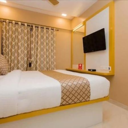 Hotel Comfort- Andheri West Mumbai Kültér fotó